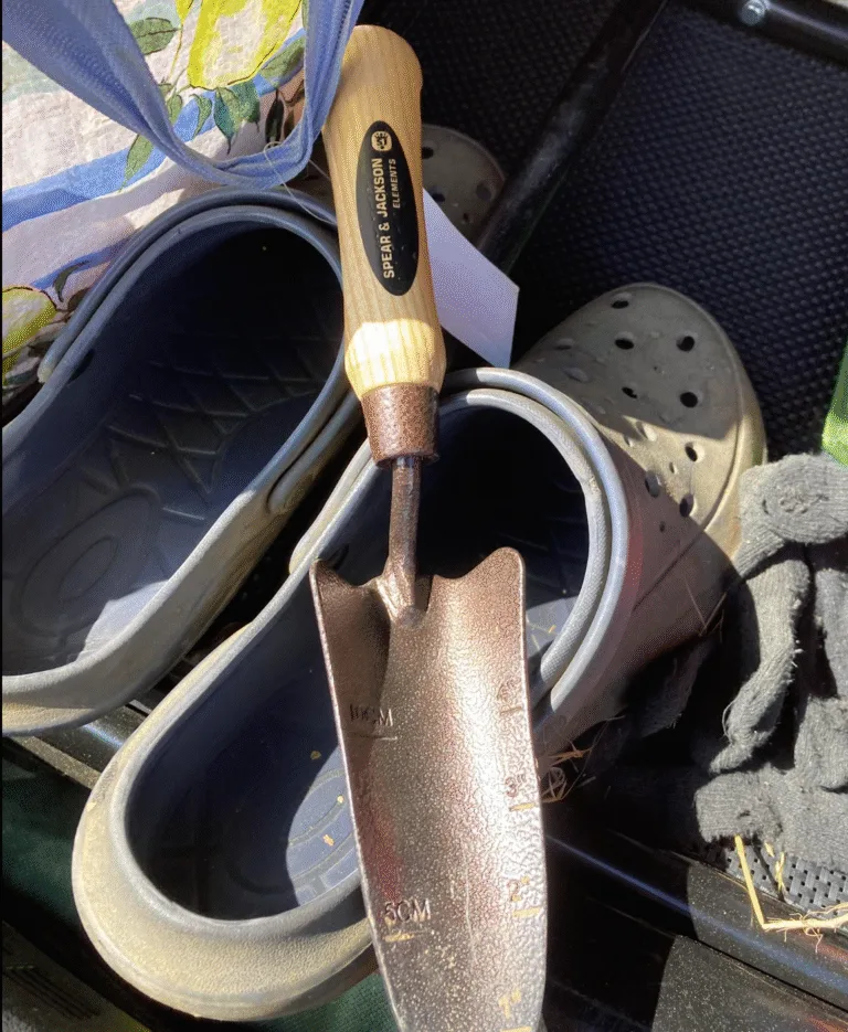 shovel